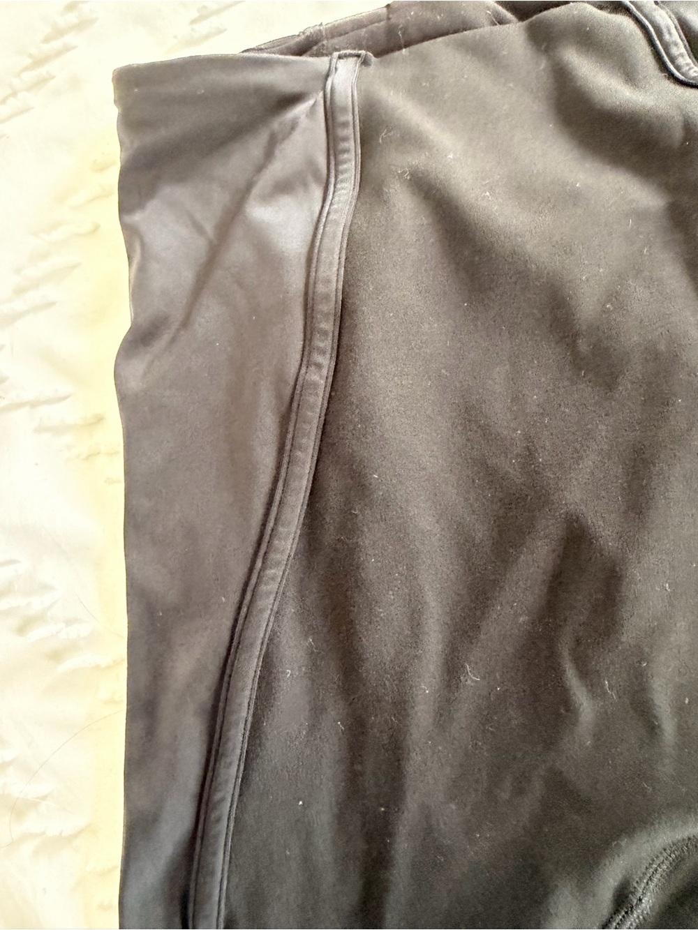 lululemon athletica Kids Black Performance Leggings - Picture 4 of 4